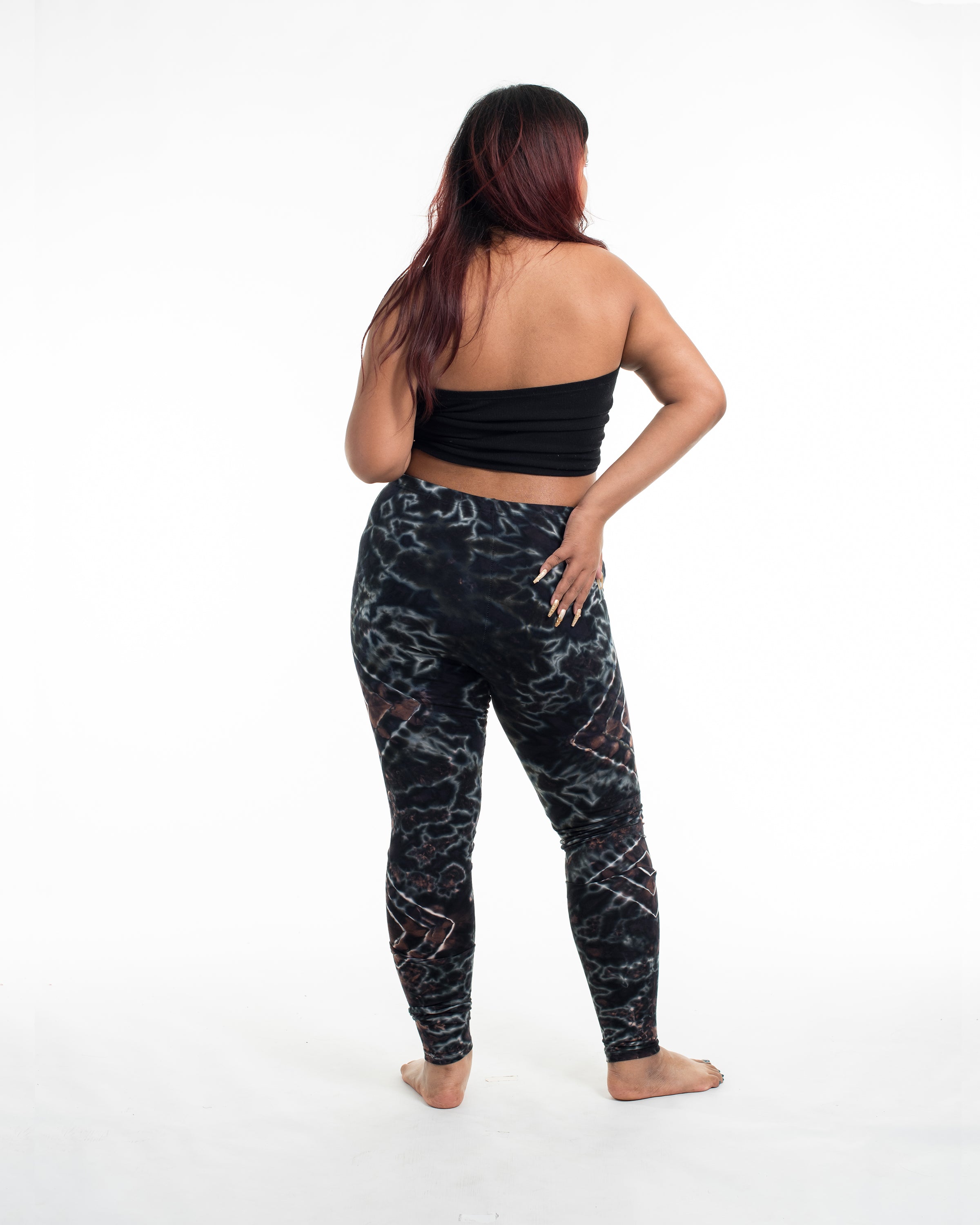 Plus Size Diamond Tie Dye Cotton Leggings in Dark Brown