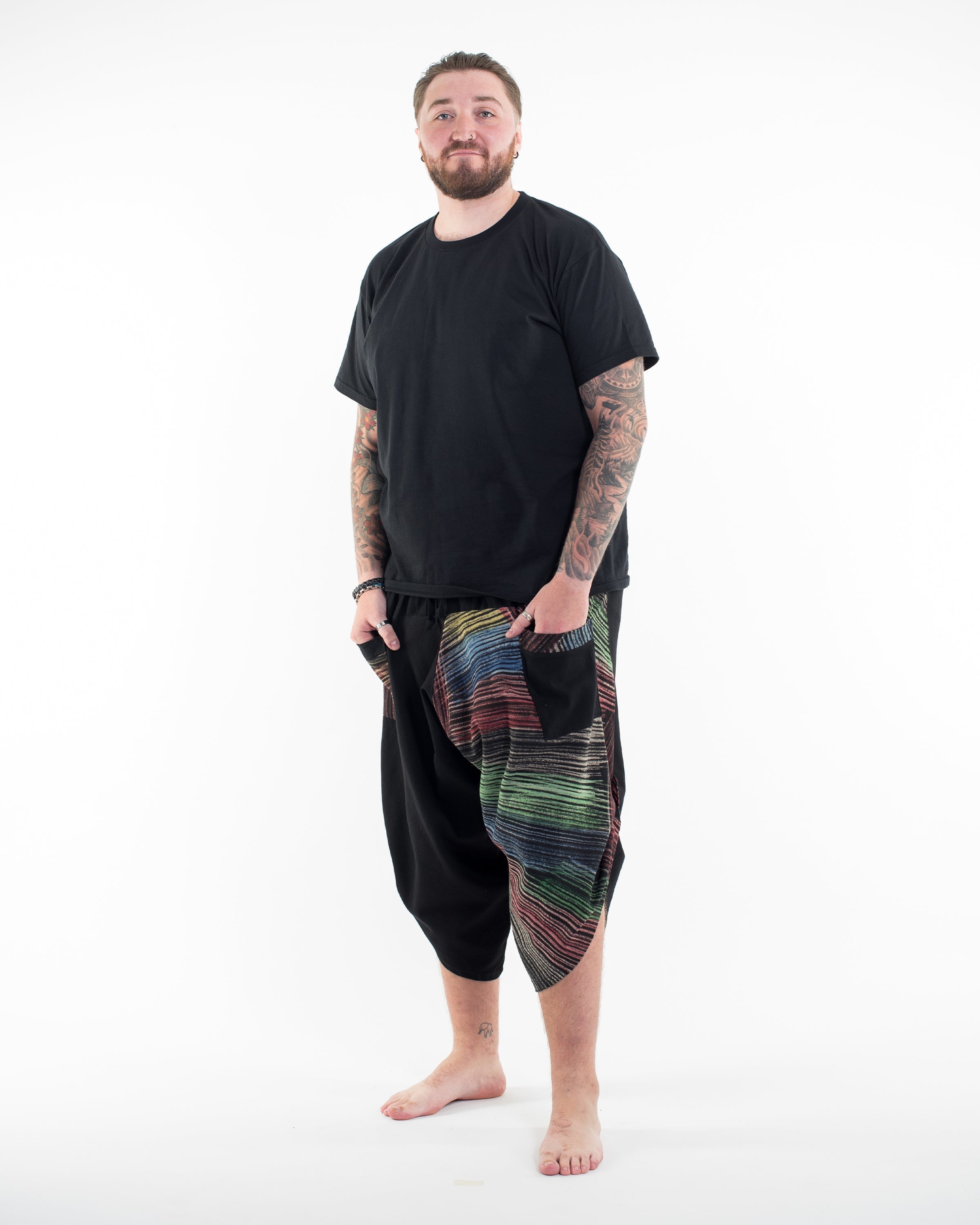 Plus Size Two Tone Rainbow Prints Men's Three Quarter Pants in Black