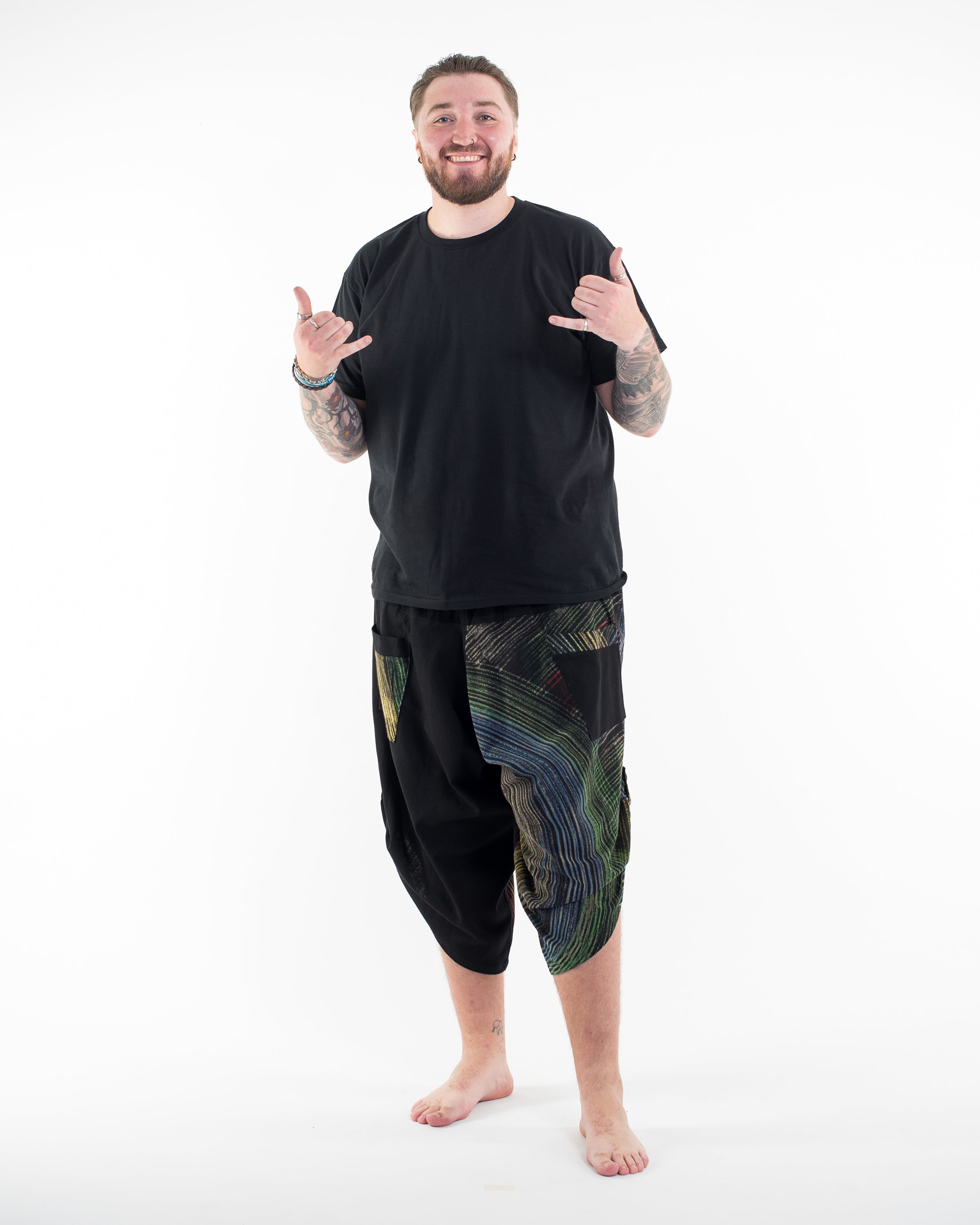 Plus Size Two Tone Rainbow Prints Men's Three Quarter Pants in Black