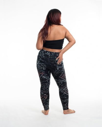 Plus Size Diamond Tie Dye Cotton Leggings in Dark Brown
