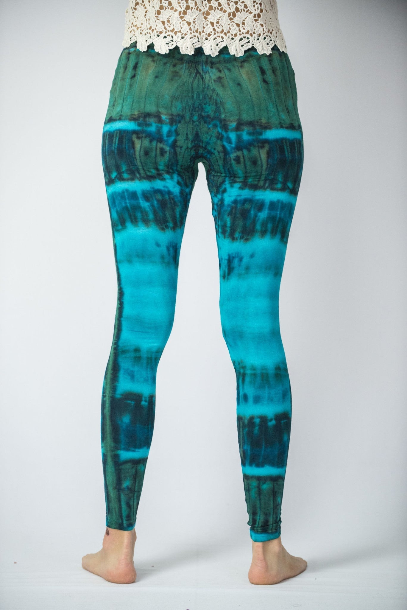 Patch Dye Tie Dye Cotton Leggings in Blue