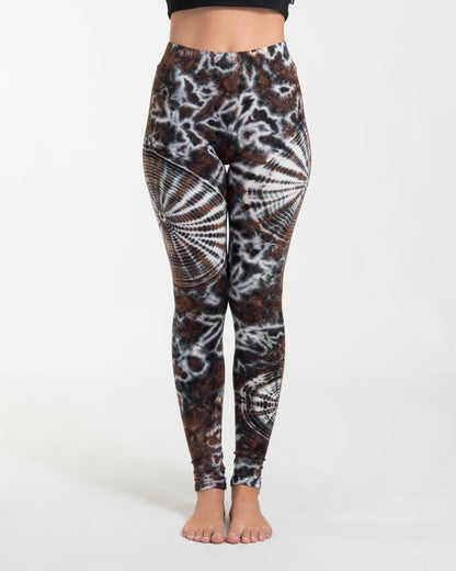 Swirls Tie Dye Cotton Leggings in Brown